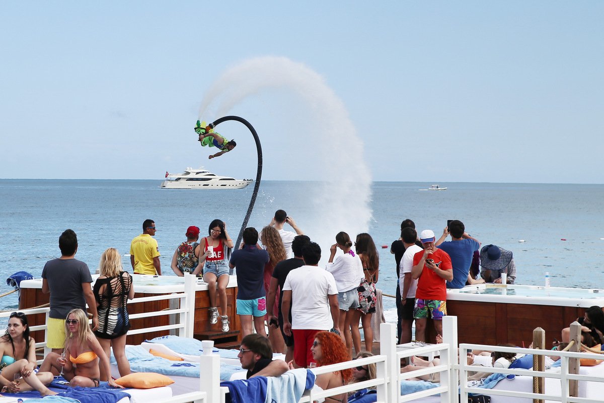 RixosSungate's tweet image. It&apos;s always more fun when we are together...#RixosSungate #RixosSungateMayFest