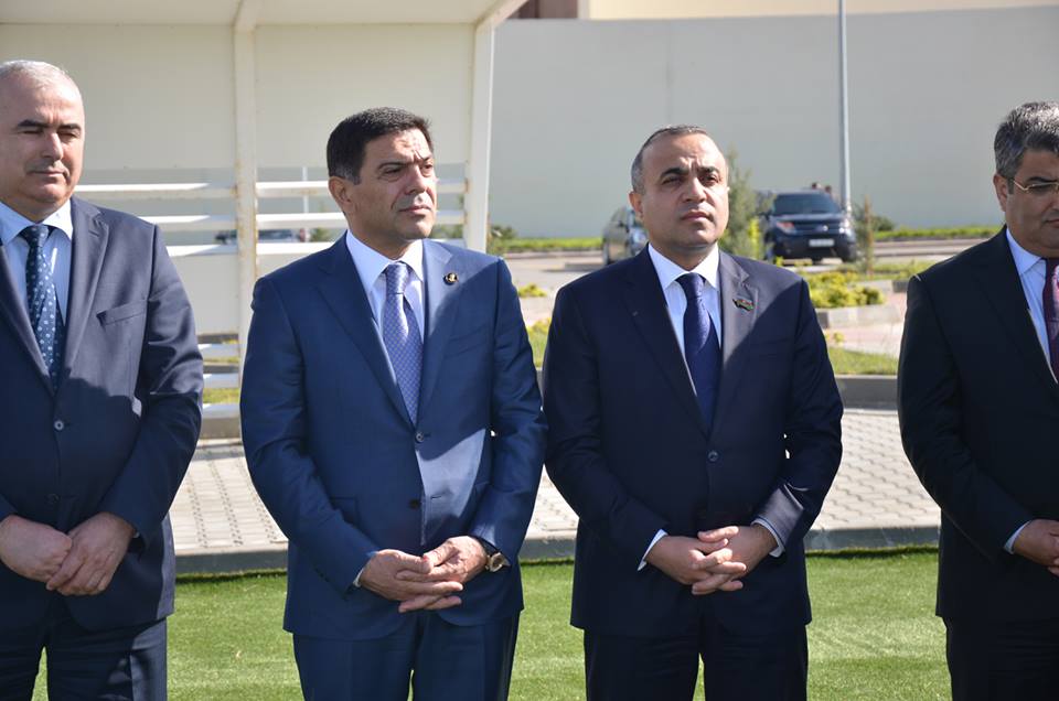 cssnazerbaijan's tweet image. Ulu Öndər Heydər Əliyevə həsr olunan çempionatın qalibləri mükafatlandırılıb.

facebook.com/elmeddin.behbu…

#cssn