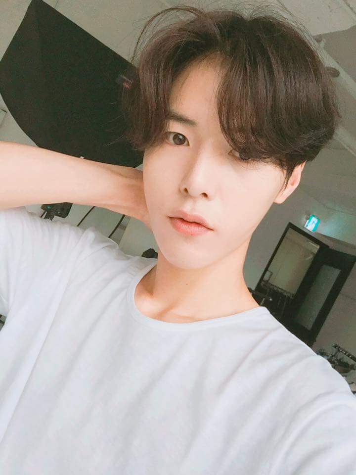 __YYzZ's tweet photo. See you soon in Thailand oppa~~.
#Nextweeked 😁??😁😁
#โกซังกิล #고상길 #GoSanggil
 
FB : UPDATE 
https://t.co/jevCuTCCWs https://t.co/UusVllpCcx