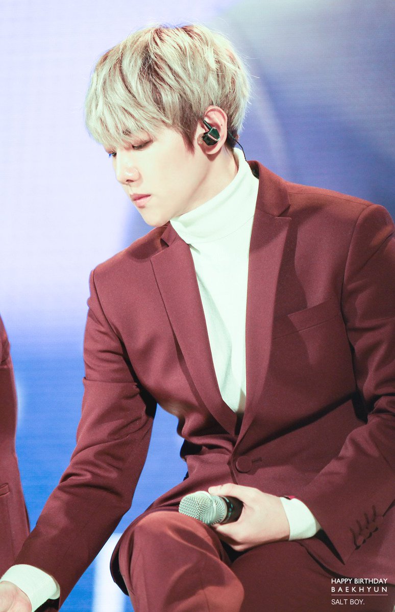 joooaaan04's tweet photo. #HappyBaekhyunDay https://t.co/tCZUcFQbpR