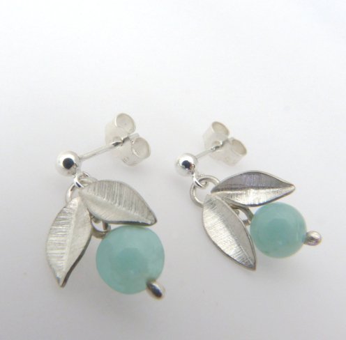 <a href="/LKCjewellery/">Lynn Kirsten Clarke</a> <a href="/cccraftgallery/">Court Cupboard</a> venue 21 countdown to #Crickhowell #OpenStudios <a href="/visit_mon/">Visit Monmouthshire</a> <a href="/LoveYFenni/">Love Abergavenny</a> 28-30May