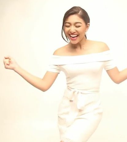 teenbangsie's tweet photo. That expression . 
#FlawlesslyUFUNadineDay https://t.co/gG3dwhPutL