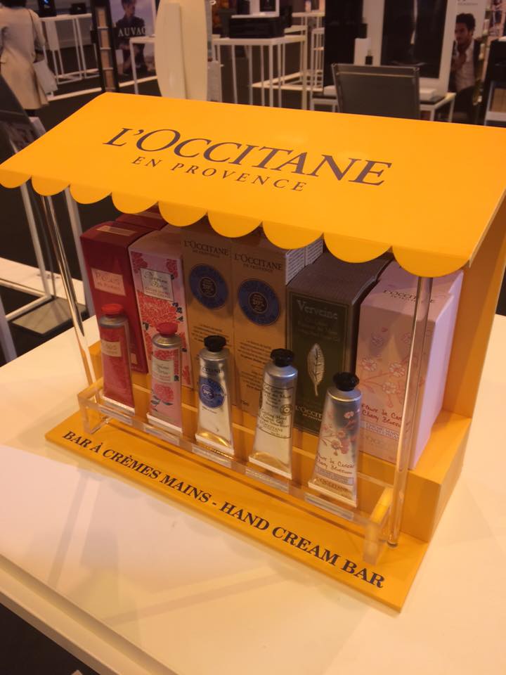 Our #counter #display in action for the #nomination for the #POPAI #AWARD 2016 ! #promotional <a href="/LOccitane_FR/">L'OCCITANE</a> #unique