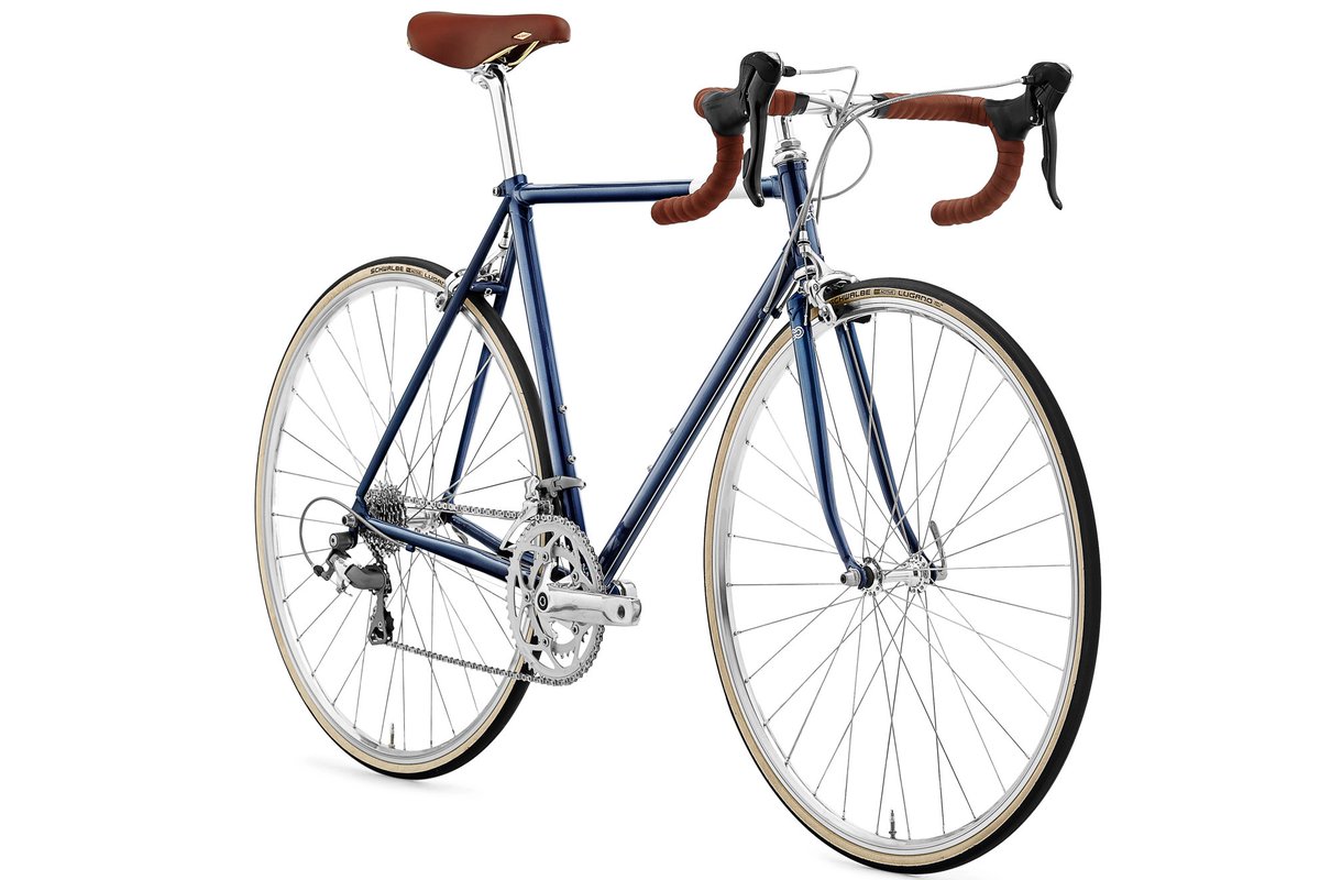 Enjoy the timeless style, durability and silky-smooth ride! Check Echo in @bikedudes, <a href="/Pistrada/">Pistrada</a>, <a href="/threeoakbikes/">threeoak</a>