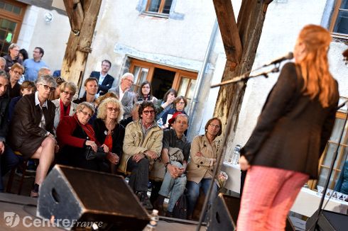 BerryConvergenc's tweet photo. INAUGURATION DE FESTIVAL L’AIR DU TEMPS https://t.co/IDZ0RPs9QD https://t.co/nWF6pTI4Xf