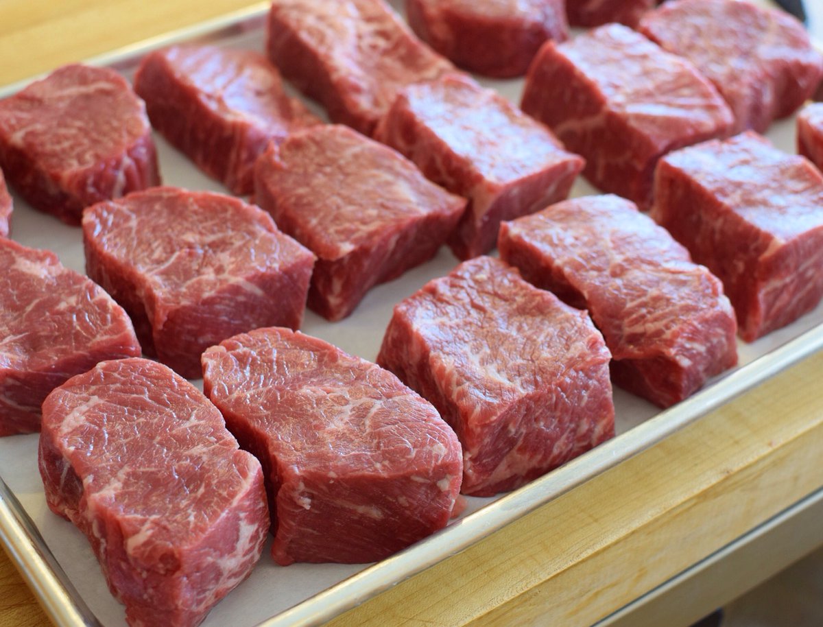 ChefKevinLeeHI's tweet photo. Cooking steaks with the Wounded Warriors #wwp https://t.co/gWICXG3xYd