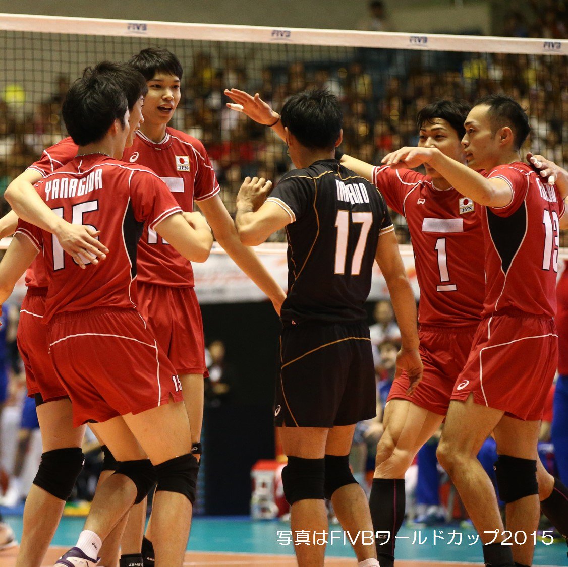 JVA_Volleyball's tweet photo. 【全日本男子チームサイン色紙プレゼント第3弾】
フォロー＆RTで #龍神NIPPON を応援しよう！
OQT@東京⇒https://t.co/wtztPWtXBb
ワールドリーグ@大阪⇒https://t.co/5qxAYnq87D https://t.co/QDJ5tCmFma