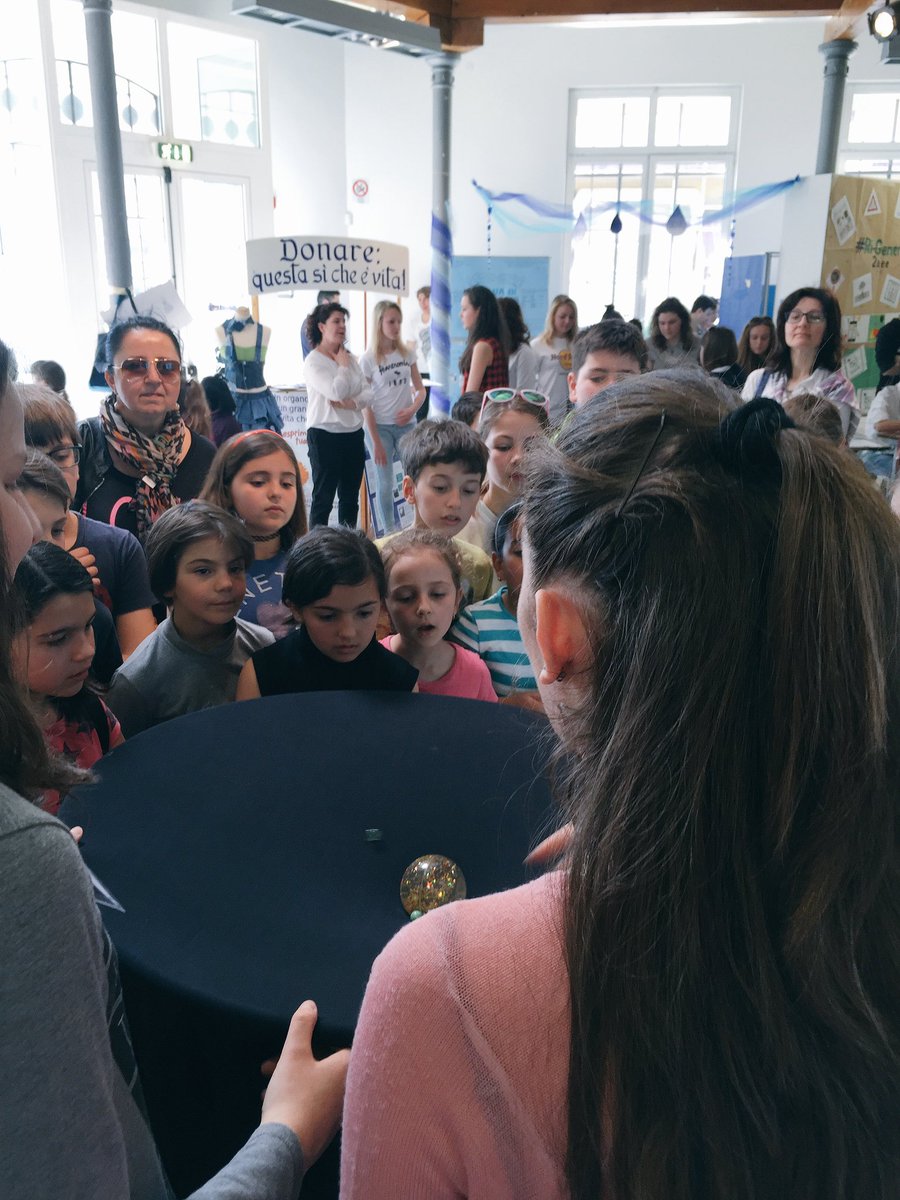_gonfabio's tweet photo. #SCIENZAUNDER18 continua la grande festa della scienza a #Monfalcone #liveblecities #cittàdavivere... https://t.co/SwuldDked0
