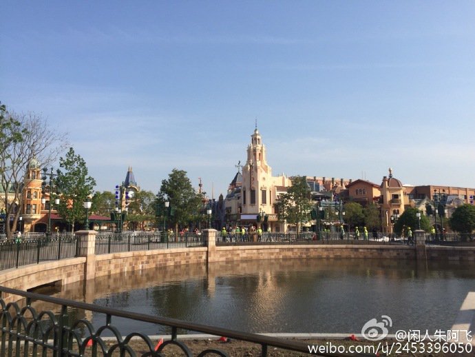 ChwqLcHW0AIve3L.jpg:medium