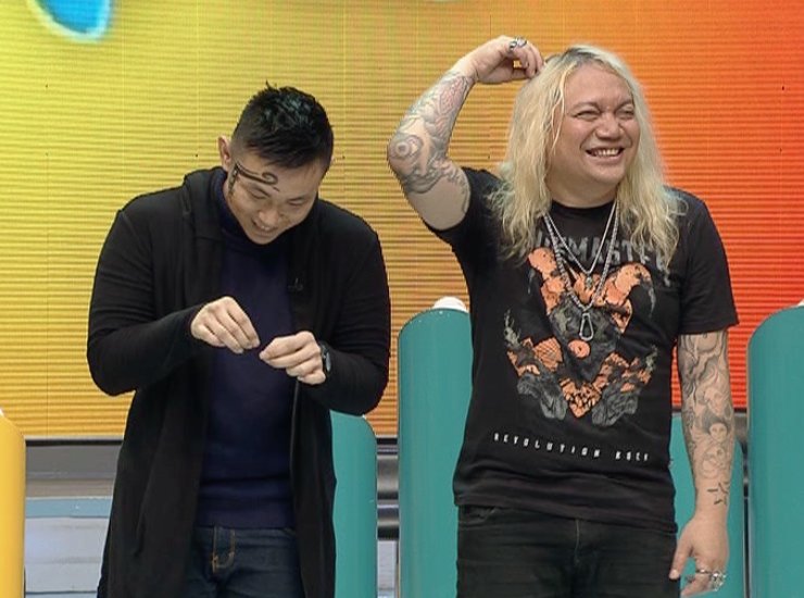 BaperRCTI's tweet photo. Cari kutu hahaha Sule kocak bgt  #BAPERGASPOL https://t.co/mjzCAQnKV6