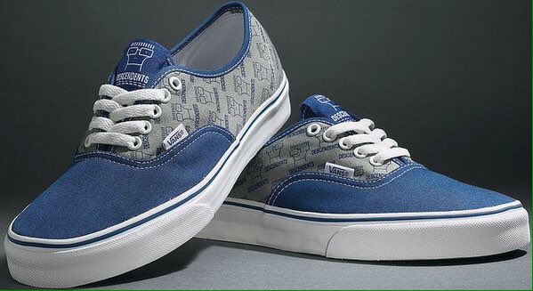 Vans Authentic Descendents
11US
1950K
@SndyShoesID <a href="/AllDaySneakers/">A.D.S</a> <a href="/HujanSneakers/">Hujan Sneakers ☔</a> <a href="/originkicks/">ORIGINKICKS</a> <a href="/Twenreeber/">TWNRBR store</a>