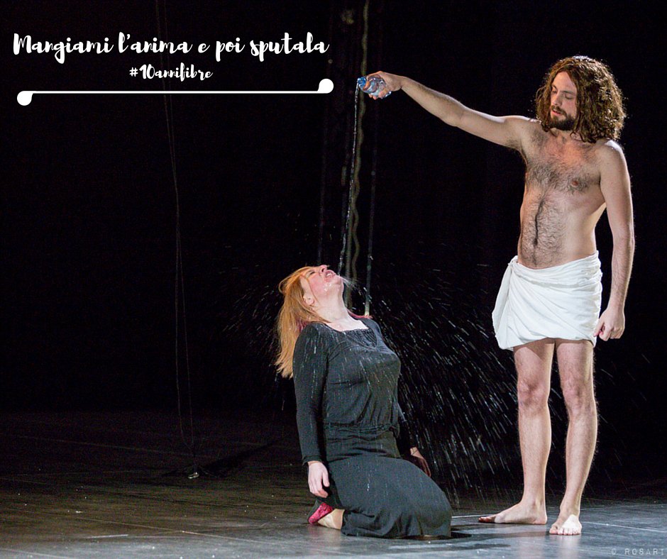 Questa sera ore 20.30 <a href="/drama_teatro/">Drama Teatro</a> #modena <a href="/TraspaFest/">Trasparenze Festival</a> #10annifibre #trasparenze4 <a href="/fattiditeatro/">Simone Pacini</a> <a href="/RSpagnulo/">Riccardo Spagnulo</a>