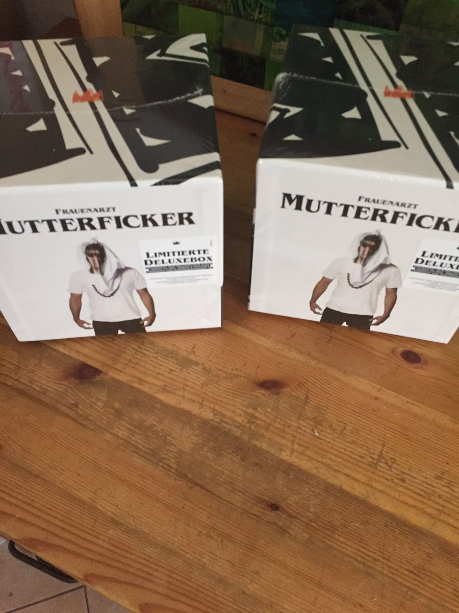 KoenigTempelhof's tweet image. #frauenarzt #mutterficker #Danke #heuteAbend