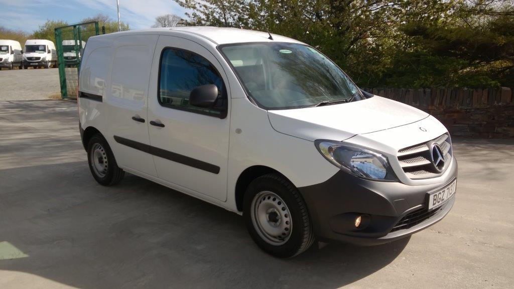 RentaMerc Van Rental tweet media