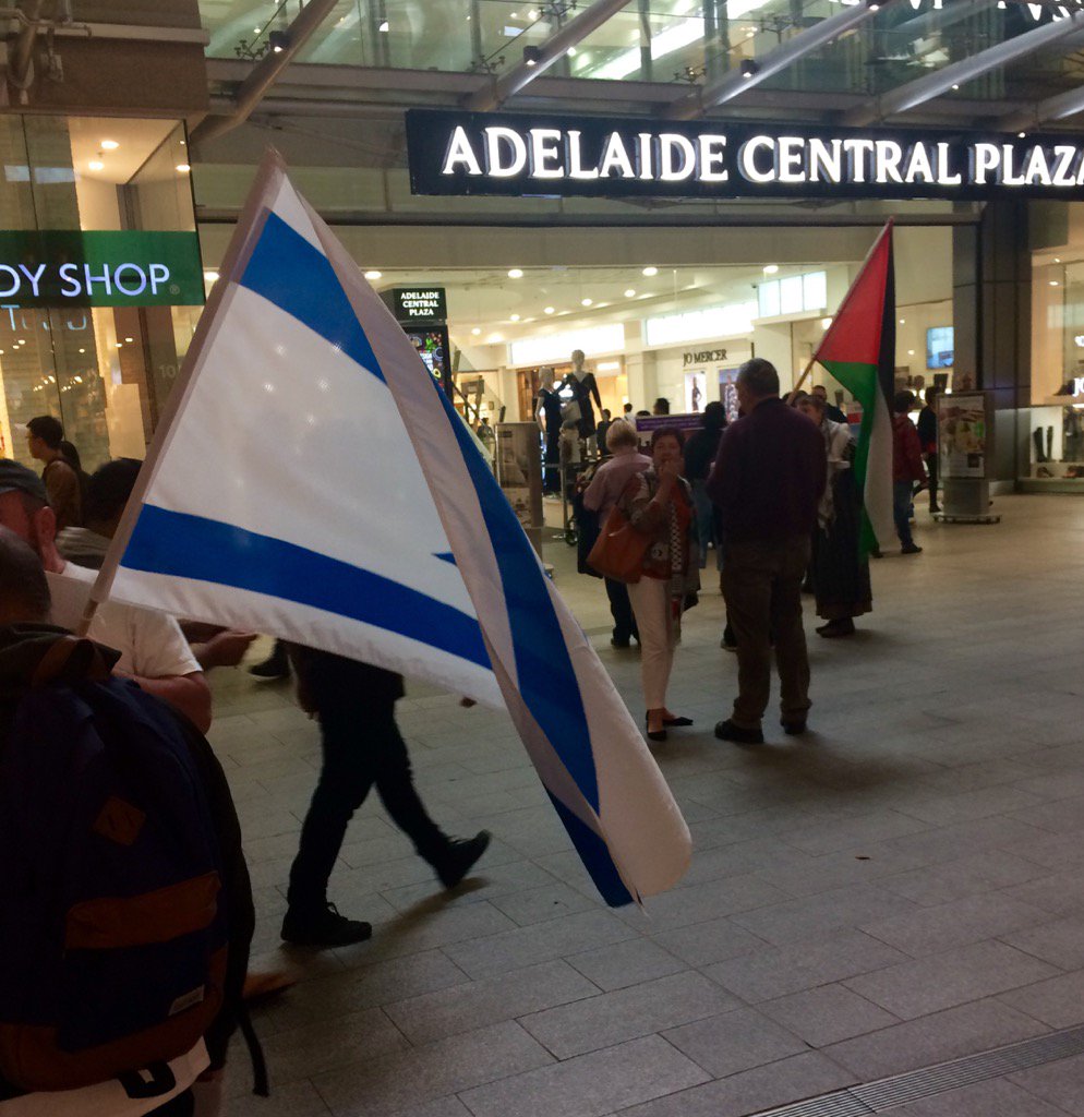 Paul Marcuccitti On Twitter Flags Of Israel And Palestine In
