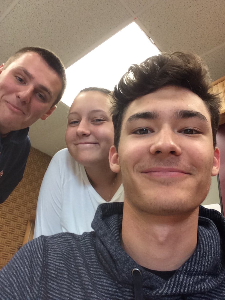mm_madness1's tweet photo. Talk to your counselor today, and join journalism for next year!! It's always a good time!! https://t.co/yO12oiqNXr