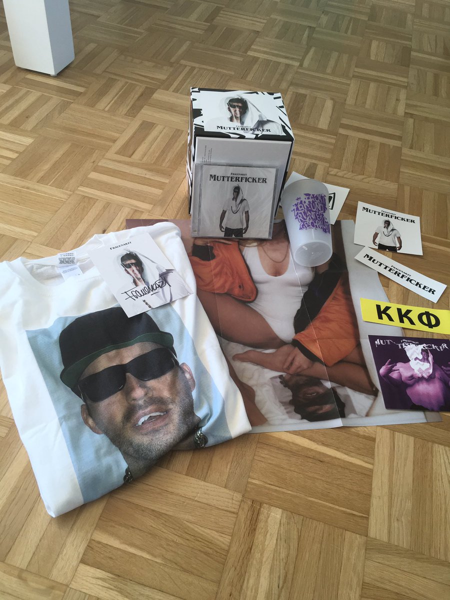 ItMauritz's tweet image. @frauenarzt Endlich ist der Postbote auch bei mir angekommen ;) #Mutterficker #Frauenarzt