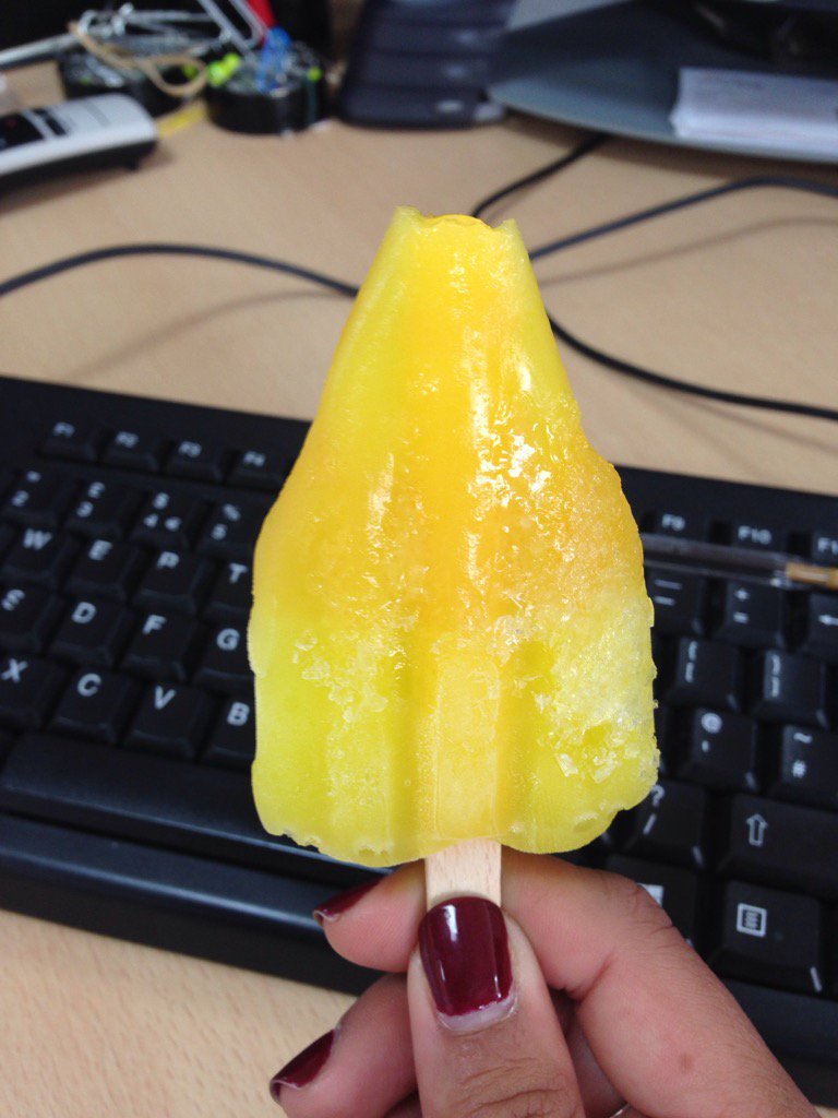 Thanks @pinheiro_robert for helping me through the broken air con #sunshine #rocketlolly