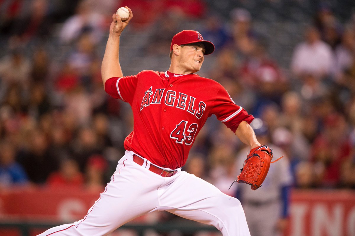 Angels' Garrett Richards tore ligament in pitching elbow, expected to ...