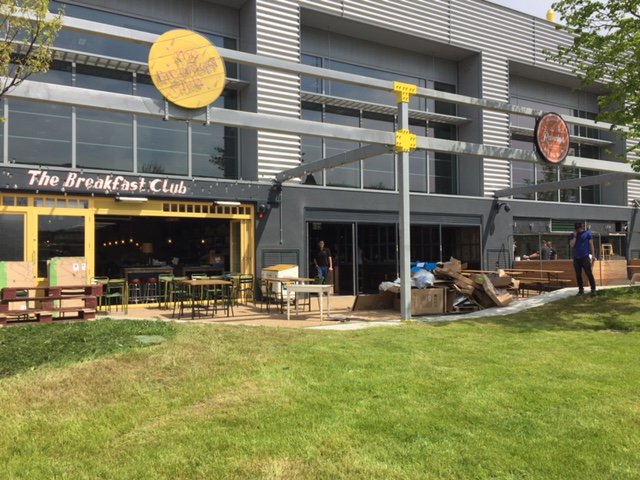 HereEast's tweet photo. This is one of the best Fridays at Here East with @TheBrekkyClub &amp; sun shining. #ProgressHere #Canalside https://t.co/WLK2woMTSn