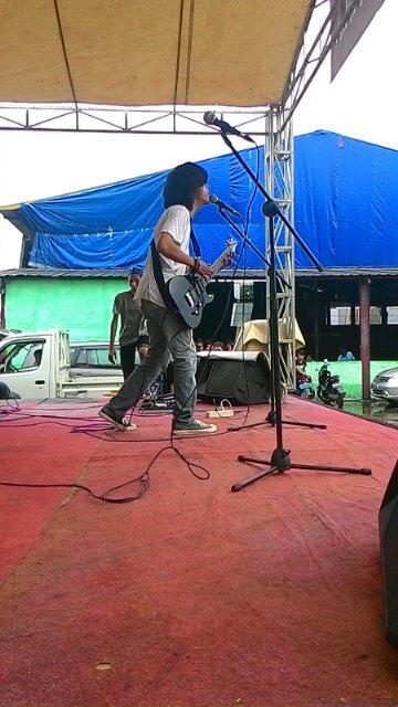 Kehabisan Kata hahaha