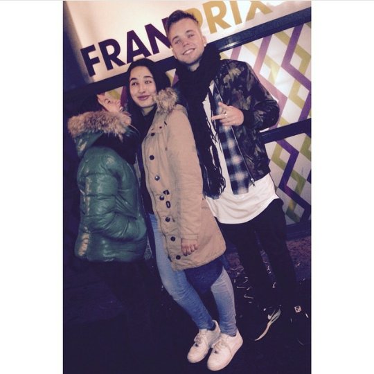 Margot_Mal's tweet photo. " Des souvenirs pleins la tête avec eux. 💞 " ~031214~ https://t.co/XewO7ypf7N