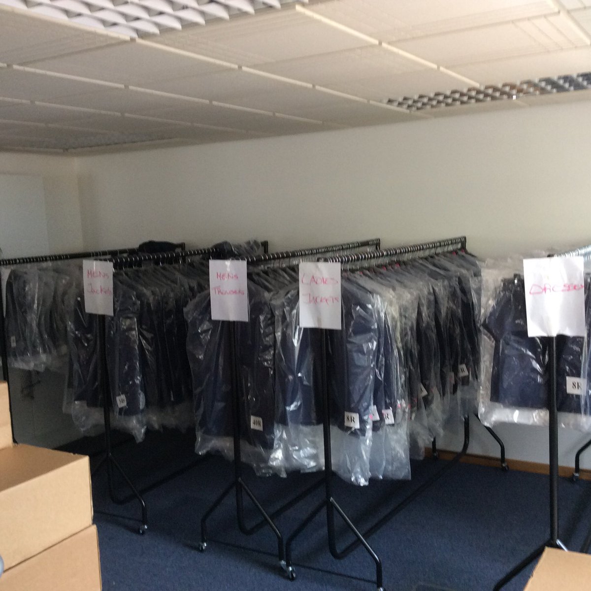 VeniceTailoring's tweet photo. Preparing another large order! #Corporate #Uniform #Suits https://t.co/WLG4xs4E7j