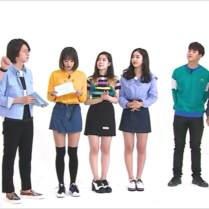 gfrnd_sinb's tweet photo. Weekly Idol https://t.co/AZ8KvLnRDs
