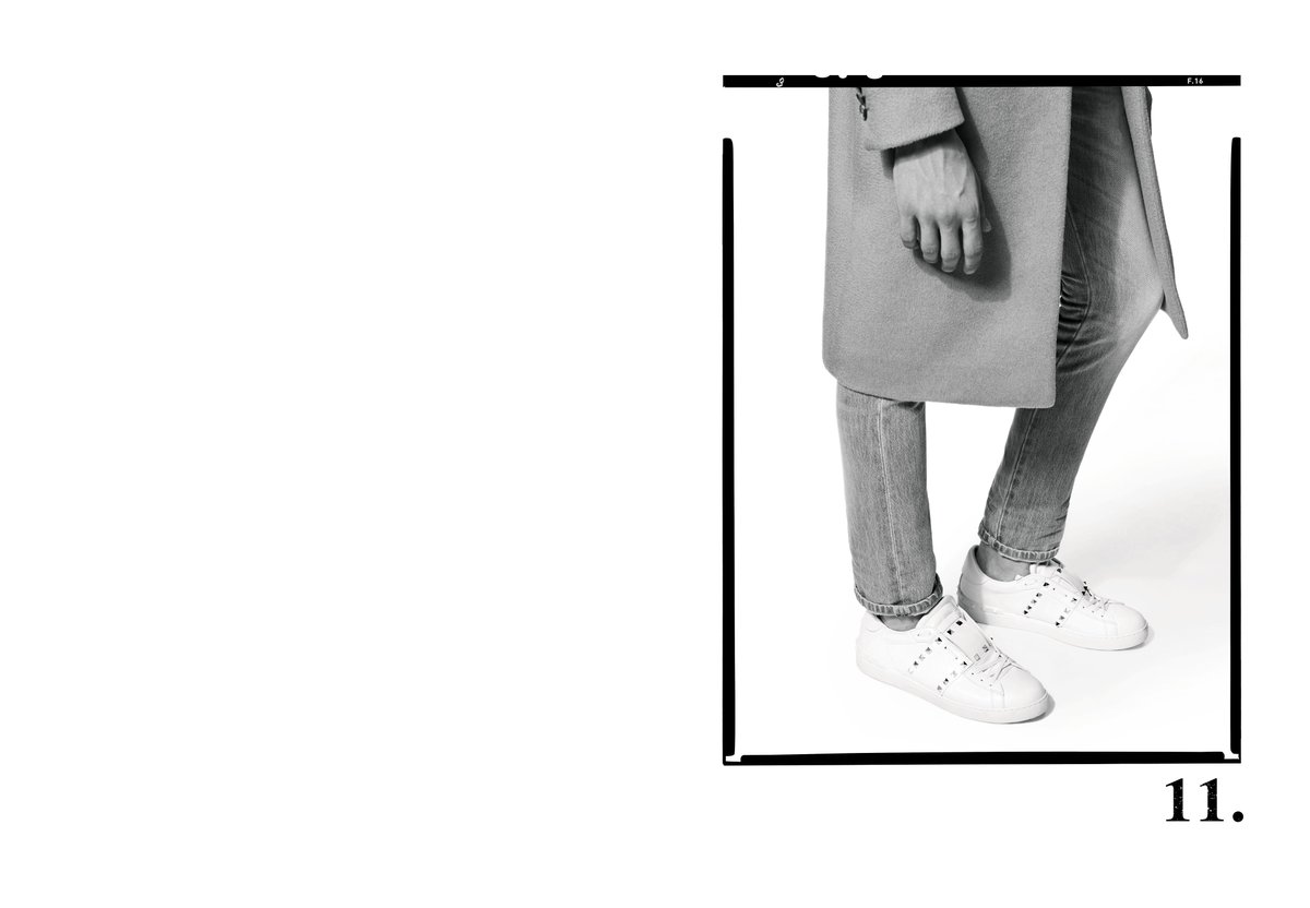 MaisonValentino's tweet photo. Each #RockstudUntitled piece is identified with a progressive number, shop the Collection on https://t.co/xJs2n1rPjW https://t.co/YBz1Q4gHVH