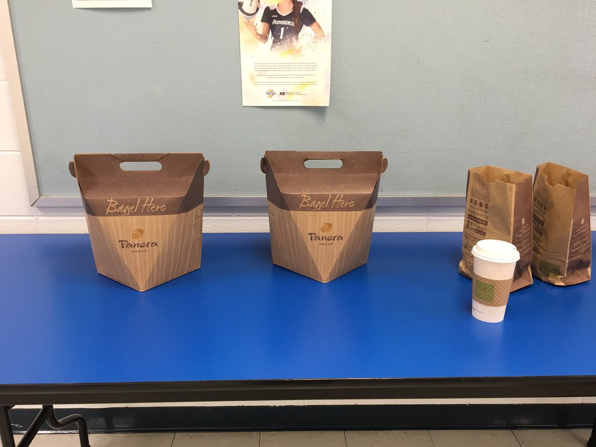 BeylAPUSH's tweet photo. @panerabread bagels, the secret to a 5 on the #APUSH exam.  Good luck guys!  You can do this! https://t.co/Qs6Gw143Dg