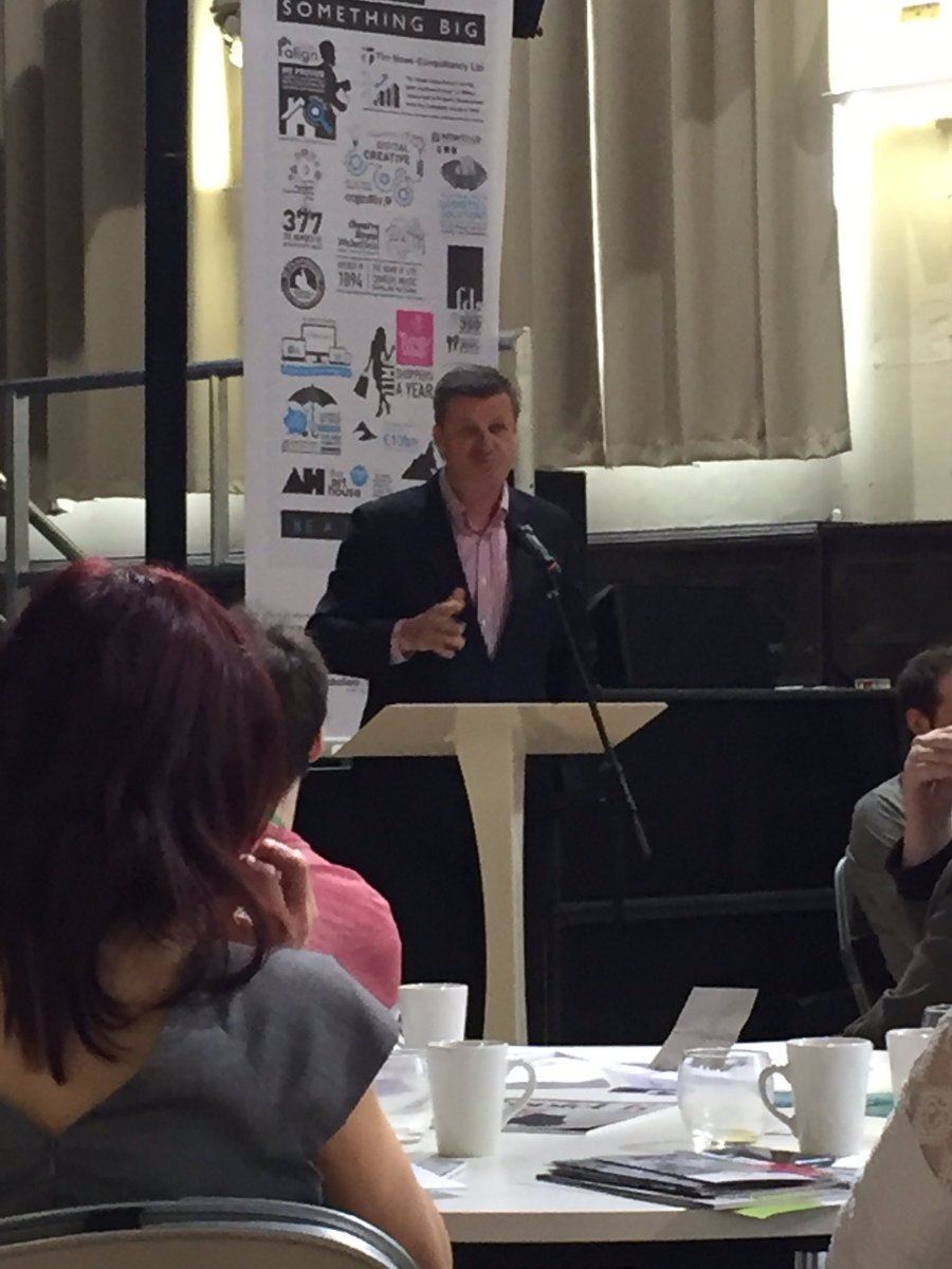 FSBwestyorks's tweet image. Tim Lazenby from @Towergate our #FSBInsurance Providers takes to the floor to demystify biz insurance#FSBConnect