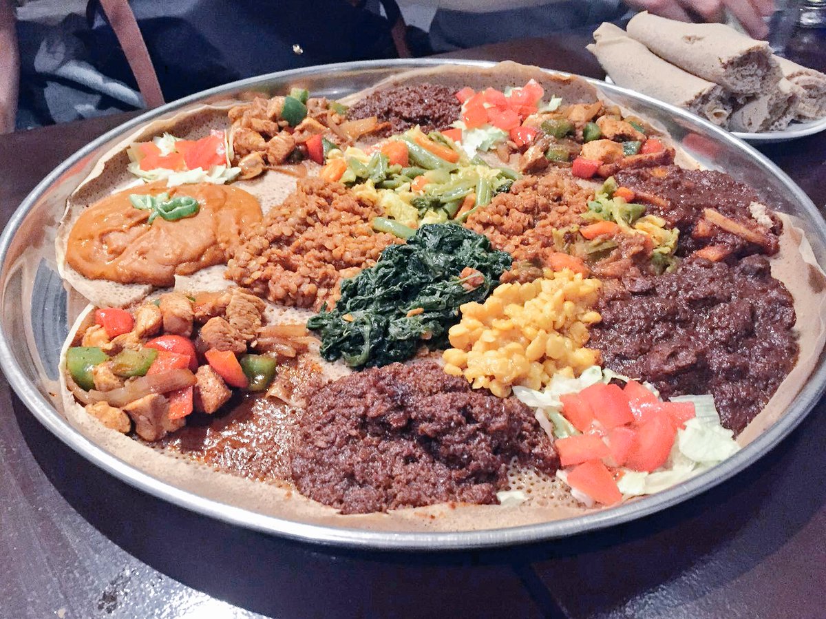LoveFoodLondon's tweet photo. @MosobUK great food. The grand reveal was 👌🏻 #eritreancuisine #eritreanfood #londonfoodie good value and service 👍🏻 https://t.co/QxWbCccBHh