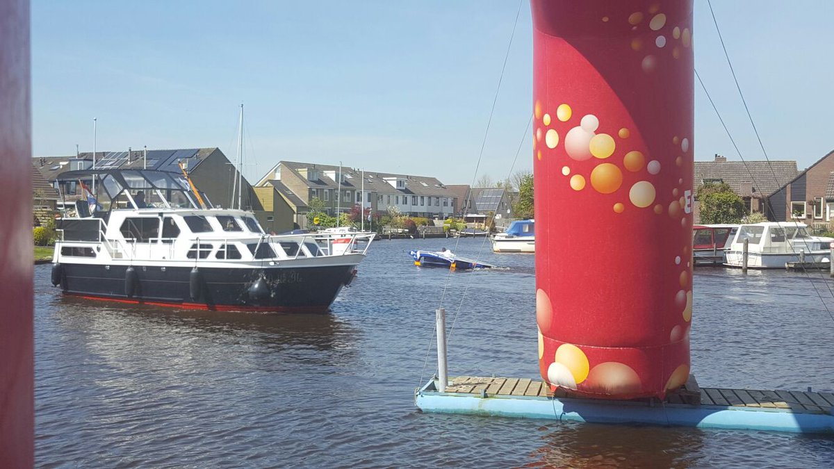 KMSolarTeam's tweet photo. Doorkomst Akkrum 1e helft afgerond. @NKzonnebootrace #KMsolarTeam #kmto https://t.co/JV482te5I7