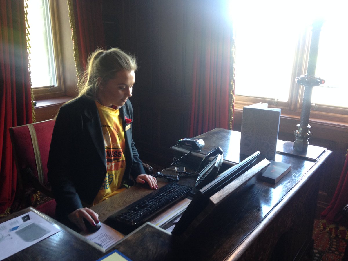 ashfordcastle's tweet photo. Laura is walking, are you? https://t.co/uIG9ewhnOf @DILShrule @PietaHouse @ElectricIreland https://t.co/U02pw1edqK
