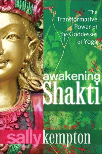 ATGTheMovie's tweet image. Sally Kempton explains the workings of shakti in clearly &amp;amp; concisely.  #shakti #kundalini  on.fb.me/1SZcVPx
