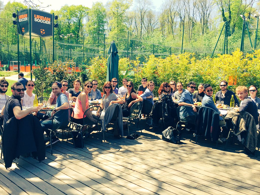 Teambuilding <a href="/AgenceLaFourmi/">LAFOURMI</a> &amp; @SOLIVE_App sur la belle terrasse d'<a href="/UrbanSoccerFR/">UrbanSoccer</a> - Meudon ! #teamLF #agencylife