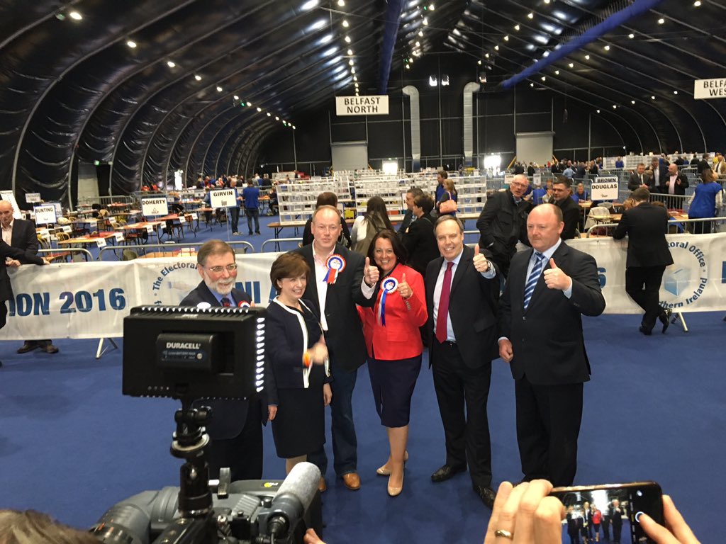 NigelDoddsDUP's tweet photo. Hugely encouraged by the great support from the people of North and West Belfast. Thank you! #TEAMDUP #AF4FM https://t.co/06uqU7Hrdp