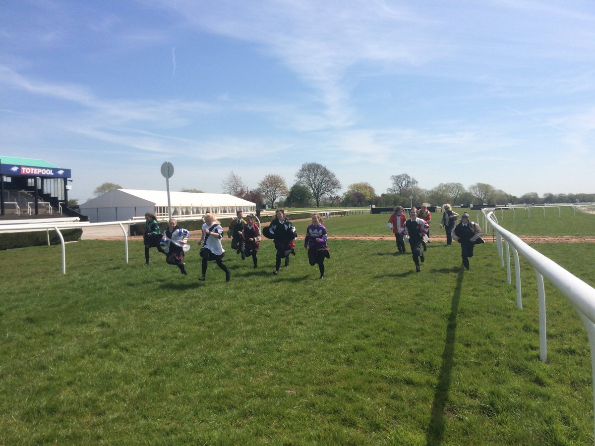 AbbotsholmeSch's tweet photo. Thanks to @UttoxeterRaces and #BHEST for a fantastic education event. https://t.co/w5ncJU9Iq7