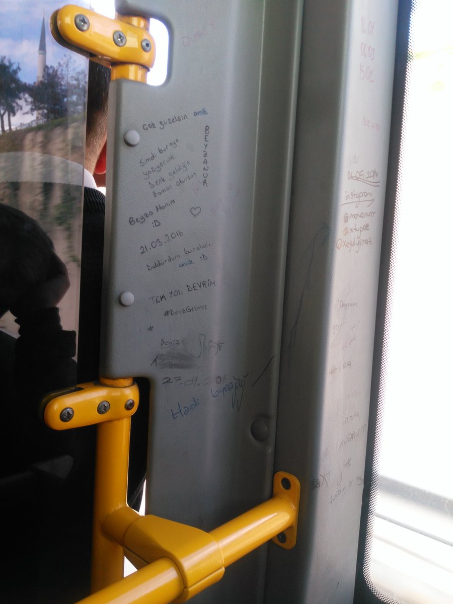 Otobus otobus değil sanki yazı tahtası amk