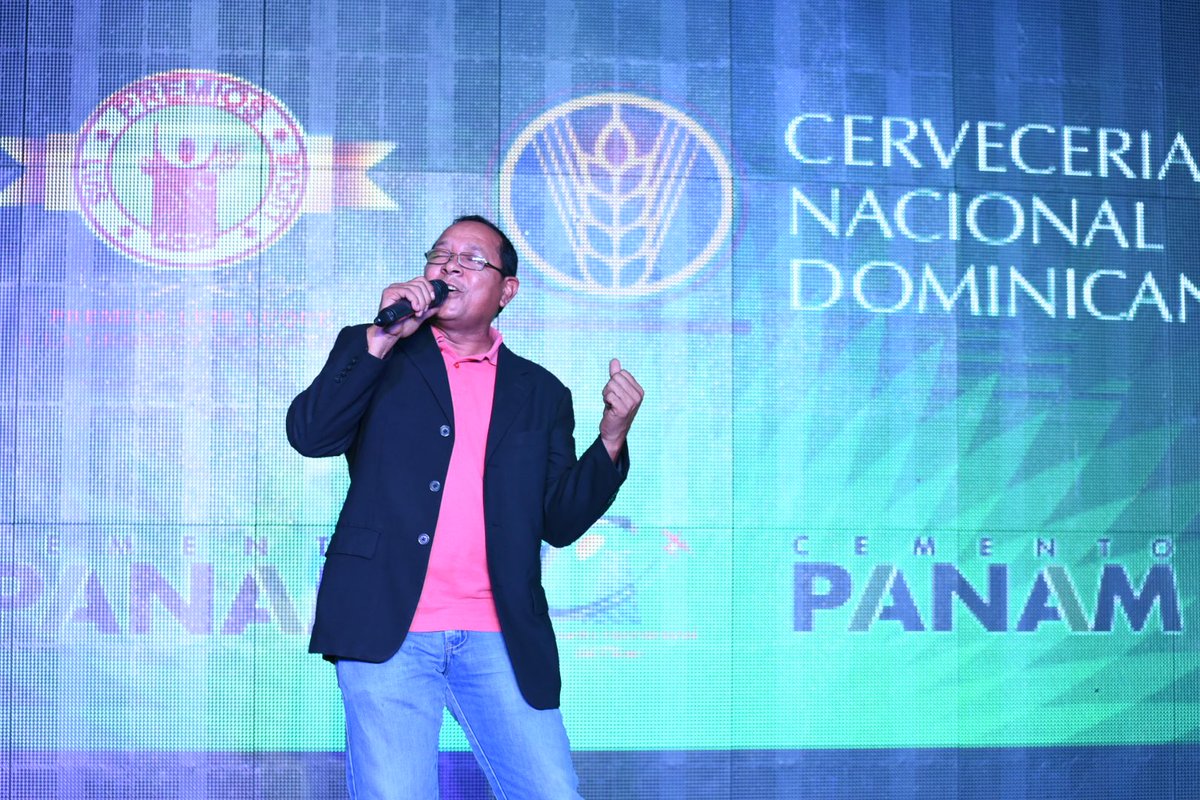 Los Cronistas del Año cerraron  excelente con Henry García y Fénix Ortiz, 2 voces de los Años Dorados del merengue..