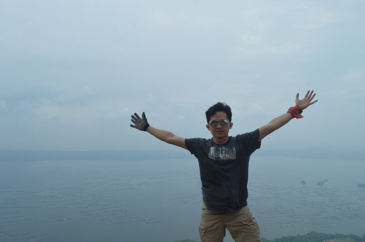 Yus3a's tweet photo. Wisata gunung lembu 792mdpl Purwarta jawa barat. @Ini_Talkshow #ITSlongweekend https://t.co/CWm8ye9J7s
