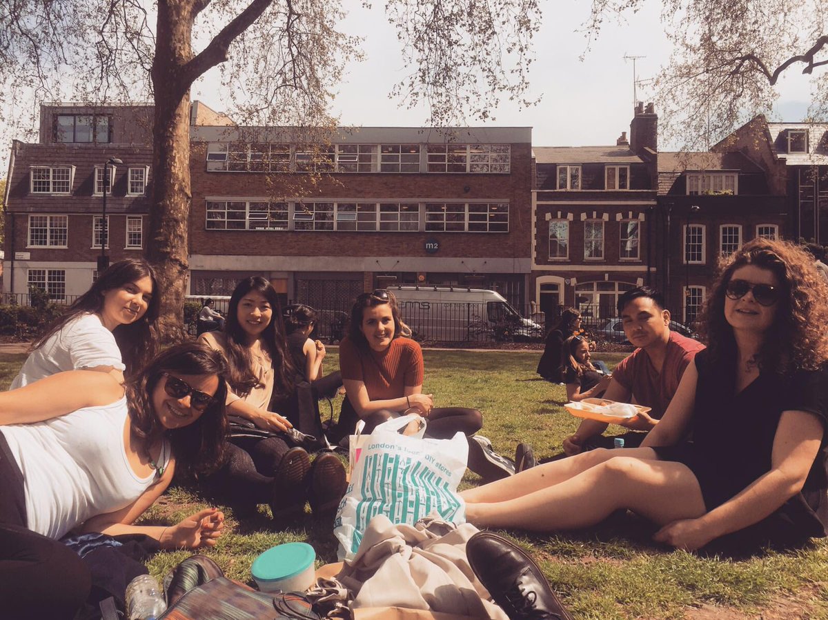 locassatalent's tweet photo. Locassa Lady's that lunch(and James) #FridayFeeling #james #applunch @locassa https://t.co/XqZRlyRgzR