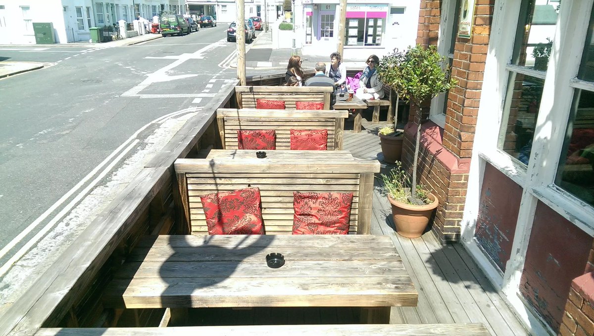mariner_hove's tweet photo. The sun is beating down on our terrace right now. Come and enjoy the weather with us! #hove #summer https://t.co/LRZLokwPrS