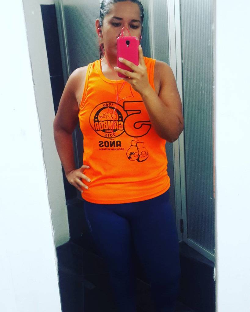 Vanessa_arc's tweet photo. De vacaciones pero igual se entrena. #nopainnogain #sixpackcoming 💪👊
Lo que hagas te acerq… https://t.co/XYu8sdxWmp https://t.co/9JJsAVPjwT