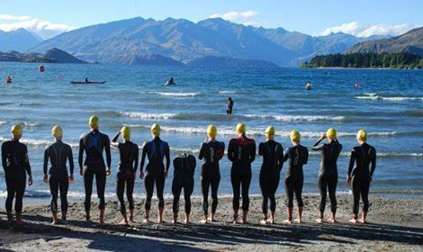 AltijdSporten's tweet image. Beginnend #triatleet? Aan de start van je 1 #triatlon? Lees dan dit interview met @DanneBB! ow.ly/4n4fCk