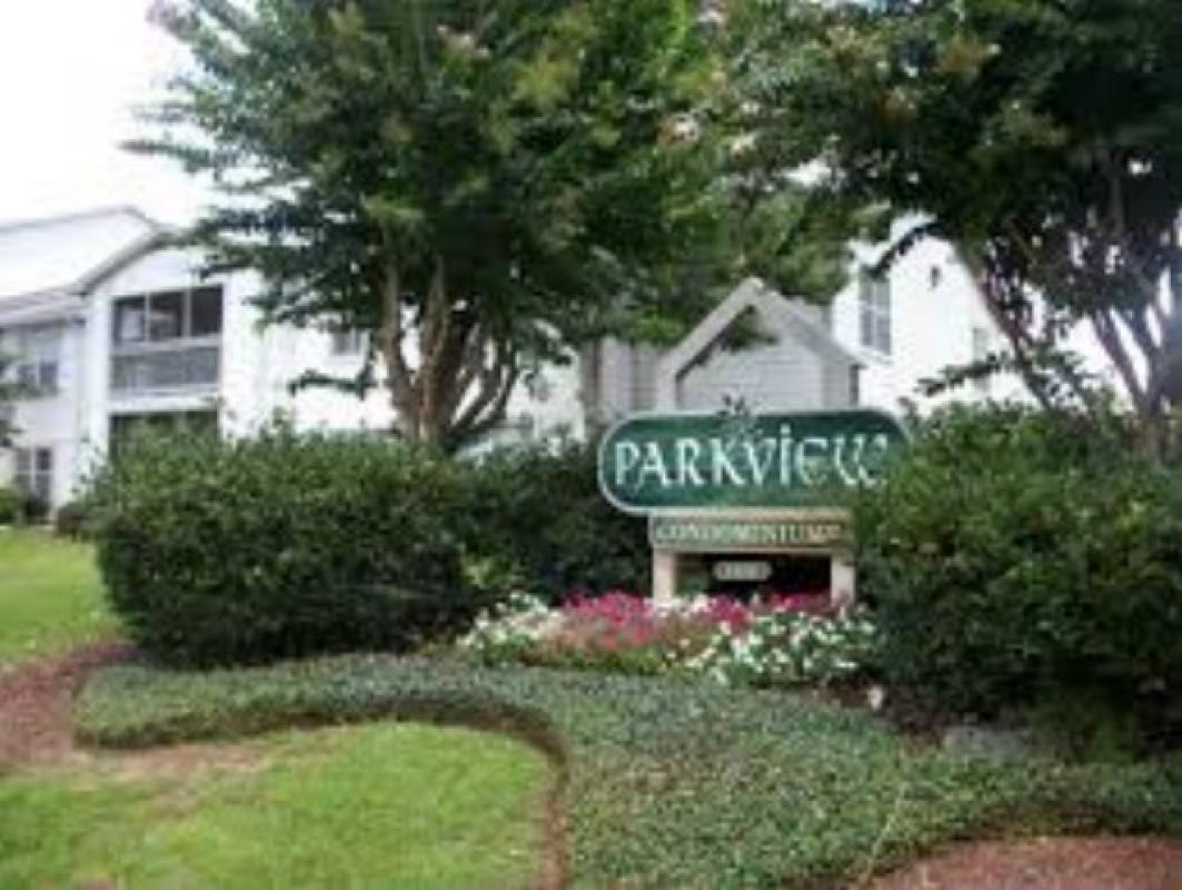 REMAXOB's tweet photo. I would love to show you my #listing at 2200 2nd Street #106B #GulfShores #AL https://t.co/0cjDeCcsMT #realestate https://t.co/9wXV3BIgJU