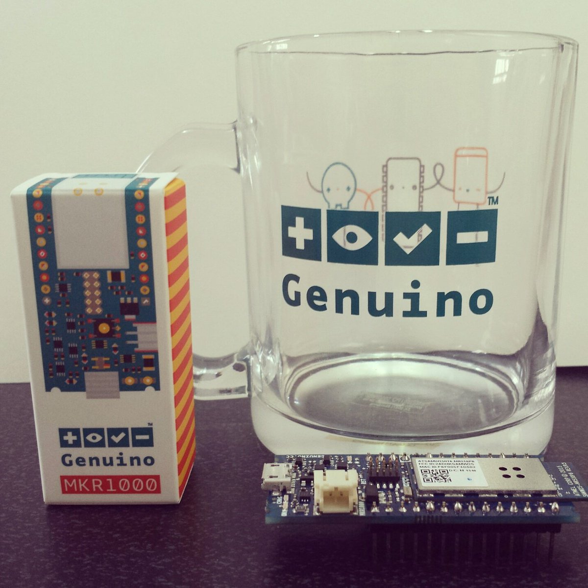 gsreynaga's tweet image. The MKR1000 Just arrived, thanks to @arduino Crew. @mbanzi @dcuartielles #ArduinoD16 #GenuinoD16