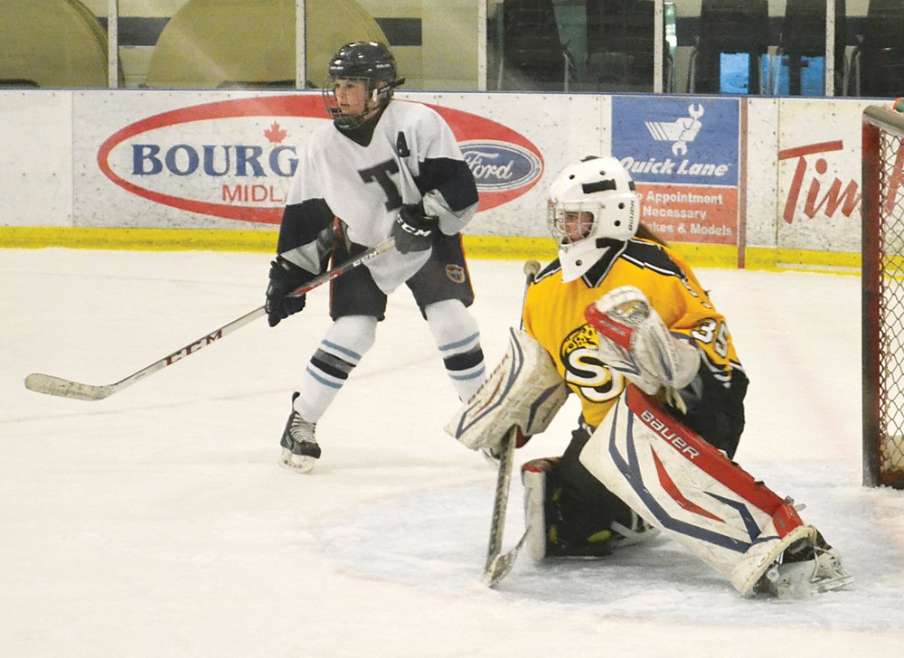 MidlandMirror's tweet photo. The 2019 OFSAA girls hockey championships will be hosted by @sttheresamid. https://t.co/pgMx7yHImc @MidlandON https://t.co/u7LdcJRpHZ
