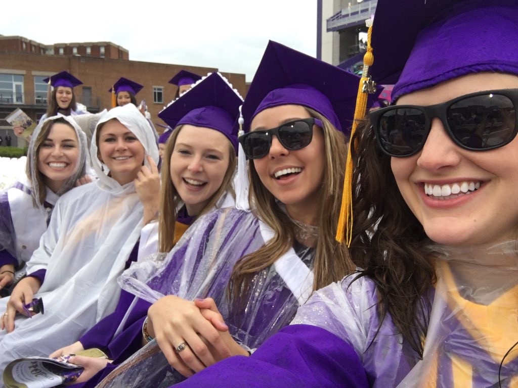 mnmescan's tweet photo. It's happening! #JMUGrad https://t.co/AsAAu3pHWu