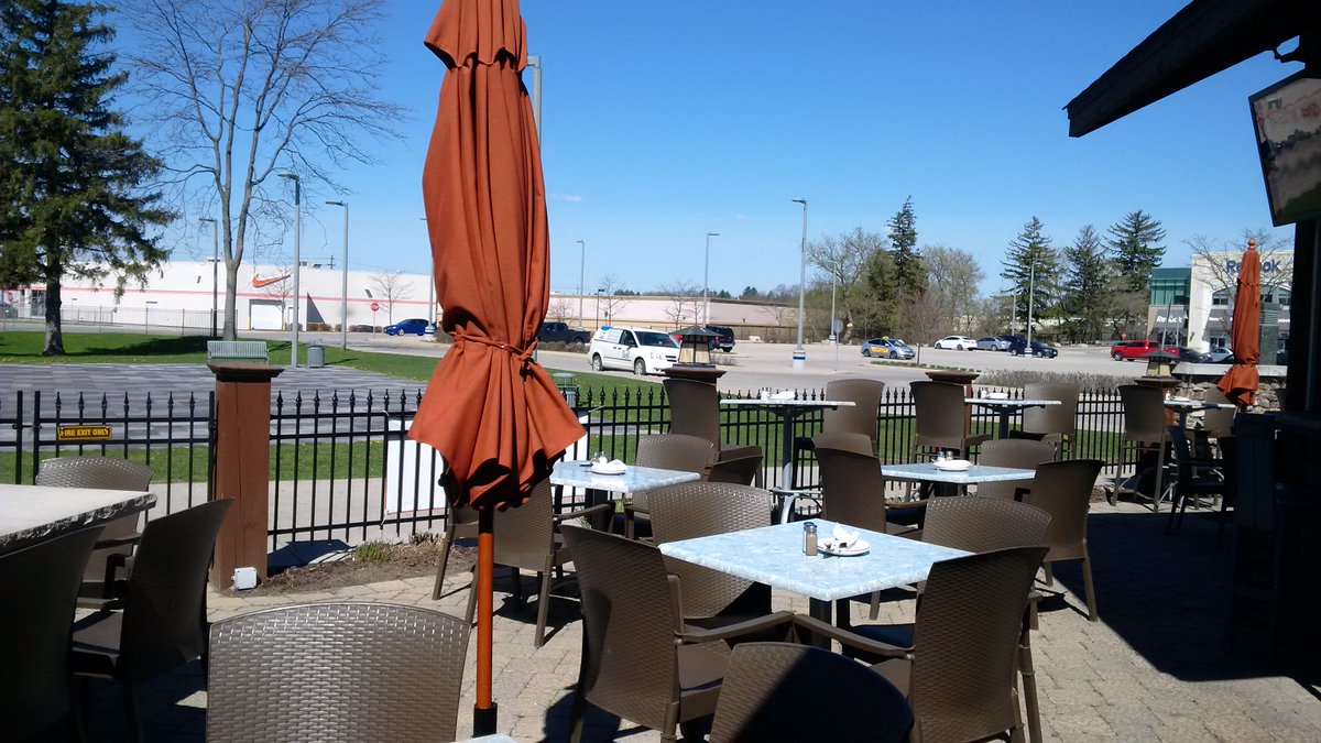 Moose Winooski S On Twitter No One Can Resist Beautiful Sunny